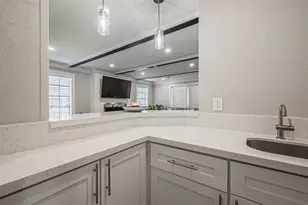 15211 Camino Del Sol Dr, Houston, TX 77083 - Photo 20