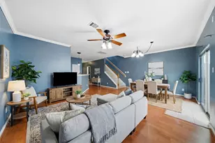 8030 Singing Sonnet Ln, Houston, TX 77072 - Photo 10