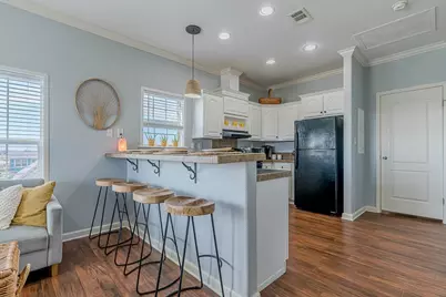 956 S Monkhouse Drive, Port Bolivar, TX 77650 - Photo 6