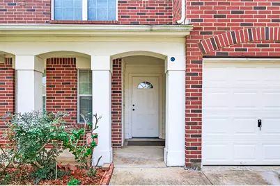 15007 Sugar Sands Drive, Sugar Land, TX 77498 - Photo 4