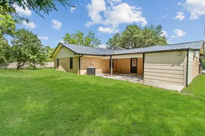 128 Schooner, Livingston, TX 77351 - Photo 2