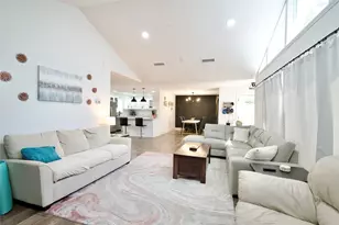 13529 Woodchester Dr, Sugar Land, TX 77498 - Photo 4