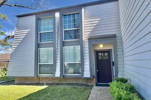 10168 Beekman Pl Dr, Houston, TX 77043 - Photo 1