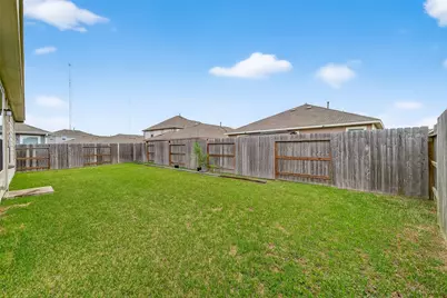 2023 Katalonia Lane, Fresno, TX 77545 - Photo 18