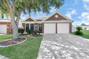 13115 Baron Hollow Ct, Houston, TX 77014 - Photo 1