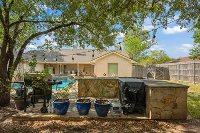 1605 Brook Hollow Drive, Bryan, TX 77802 - Photo 32