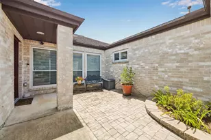 12507 Rocky Knoll Dr, Houston, TX 77077 - Photo 2
