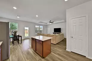 4343 Roaring Timber Dr, Conroe, TX 77304 - Photo 12