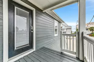 1110 64th St, Galveston, TX 77551 - Photo 12