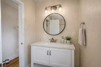 1410 Caplin Street, Houston, TX 77022 - Photo 16