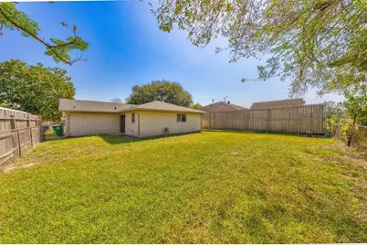 12938 S Coast Drive, Houston, TX 77047 - Photo 6