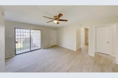12938 S Coast Drive, Houston, TX 77047 - Photo 14