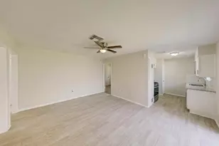 12938 S Coast Dr, Houston, TX 77047 - Photo 16
