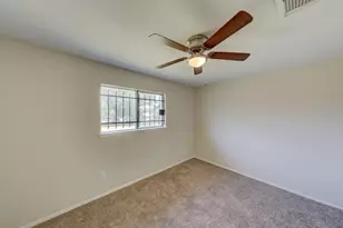 12938 S Coast Dr, Houston, TX 77047 - Photo 22
