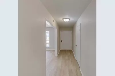 12938 S Coast Drive, Houston, TX 77047 - Photo 8