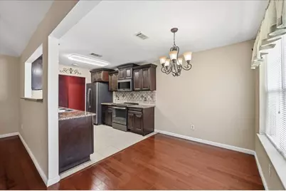 4406 Highland Avenue, Orange, TX 77632 - Photo 8