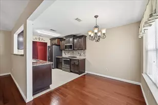 4406 Highland Ave, Orange, TX 77632 - Photo 8