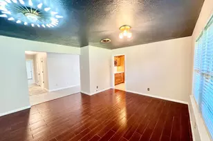 1222 Sunset Ln, Texas City, TX 77590 - Photo 6