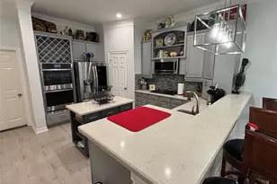 1407 Waterside Dr, League City, TX 77573 - Photo 6