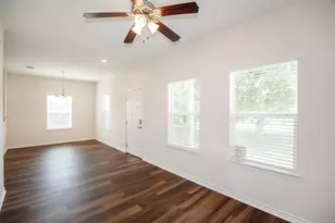 1125 Lake Rd, La Marque, TX 77568 - Photo 6