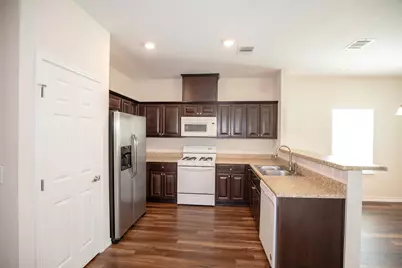1125 Lake Road, La Marque, TX 77568 - Photo 12