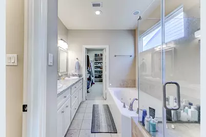1325 W 24th Street #D, Houston, TX 77008 - Photo 28