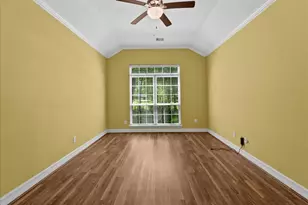 607 Oak St, Anahuac, TX 77514 - Photo 28