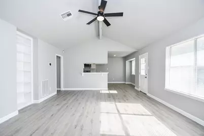 6911 Winding Trace Drive, Houston, TX 77086 - Photo 4