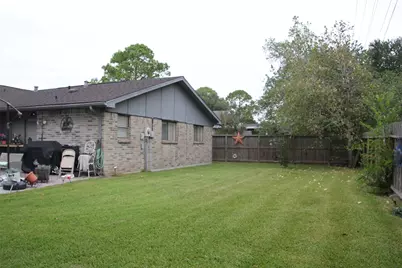 3035 Meadowview Dr Corner, Missouri City, TX 77459 - Photo 4