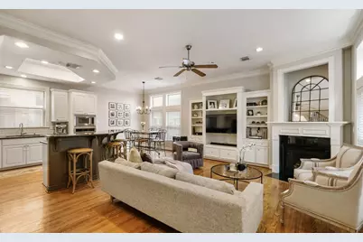 933 W 17th Street, Houston, TX 77008 - Photo 4