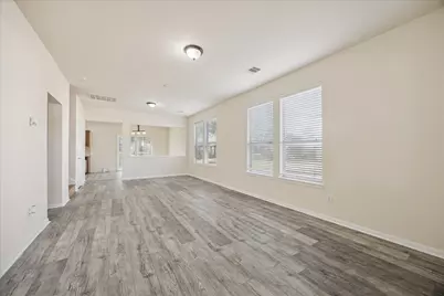 8102 Fisher Glen Lane Lane, Houston, TX 77072 - Photo 2