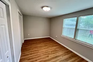 813 12th Ave N, Texas City, TX 77590 - Photo 16