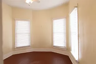 402 Alamo St, El Campo, TX 77437 - Photo 10