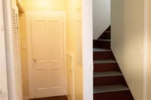 402 Alamo St, El Campo, TX 77437 - Photo 10