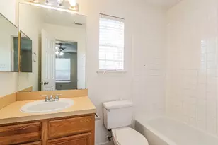 2130 Whittier Dr, Houston, TX 77032 - Photo 12