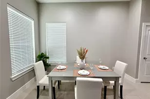 8121 E Pine Creek Bend, Cypress, TX 77433 - Photo 12