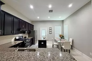 8121 E Pine Creek Bend, Cypress, TX 77433 - Photo 14