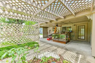 807 Stadium Cir, Friendswood, TX 77546 - Photo 28