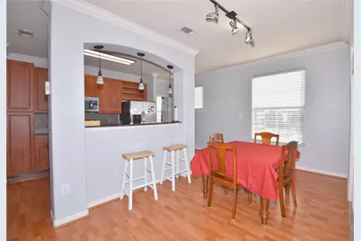 1711 Old Spanish Trail #405, Houston, TX 77054 - Photo 8