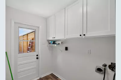 5675 Sylmar Road, Houston, TX 77081 - Photo 24