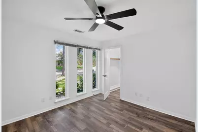 5675 Sylmar Road, Houston, TX 77081 - Photo 14