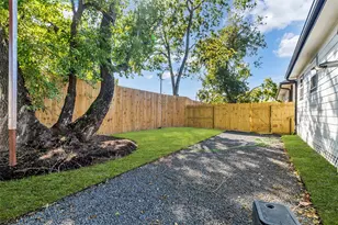 3440 Bremond St, Houston, TX 77004 - Photo 22