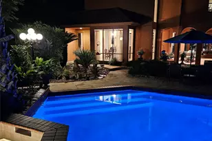 2303 Woods Estates Dr, Kingwood, TX 77339 - Photo 8