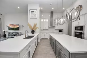 10014 Galileo Ln, Iowa Colony, TX 77583 - Photo 16