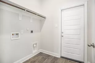 408 Bryan Wy, Angleton, TX 77515 - Photo 16