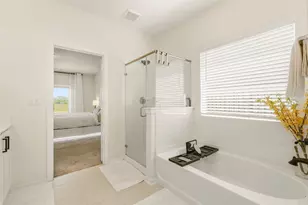 11927 Fletching Stone Ln, Houston, TX 77044 - Photo 20