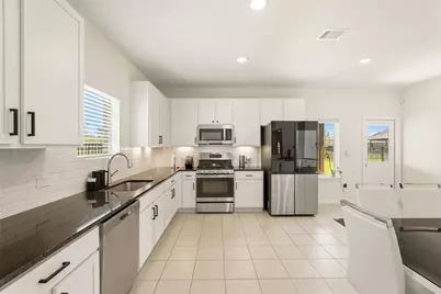 11927 Fletching Stone Lane, Houston, TX 77044 - Photo 12