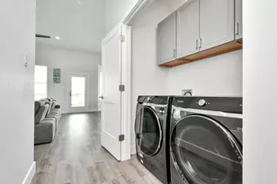 22814 Camino St, Galveston, TX 77554 - Photo 20