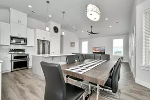 22814 Camino St, Galveston, TX 77554 - Photo 12