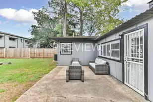 7522 Dearborn St, Houston, TX 77055 - Photo 12